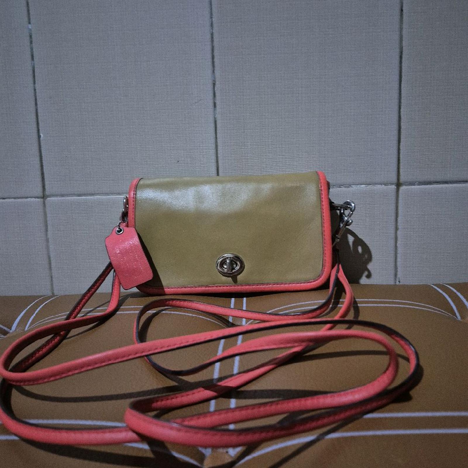 12. Tas Co*ch Sling Mini Original